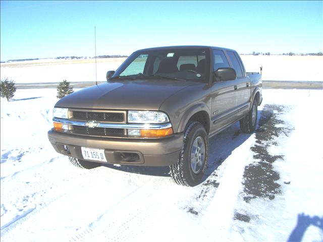 2004 Chevrolet S10 Unknown