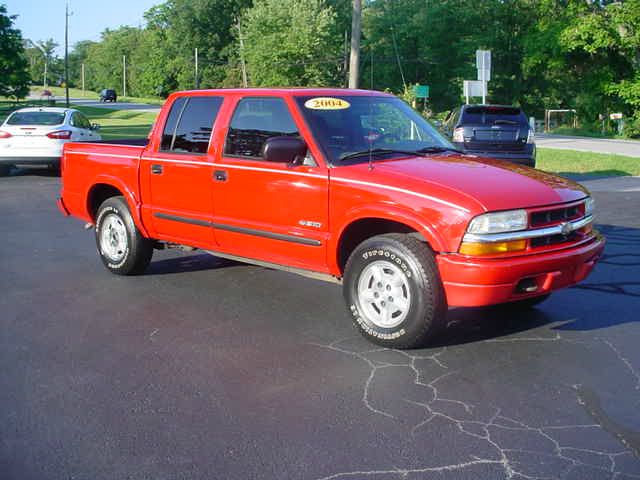 2004 Chevrolet S10 3dr Grand SE 119 WB