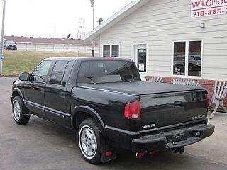 2004 Chevrolet S10 S Touring