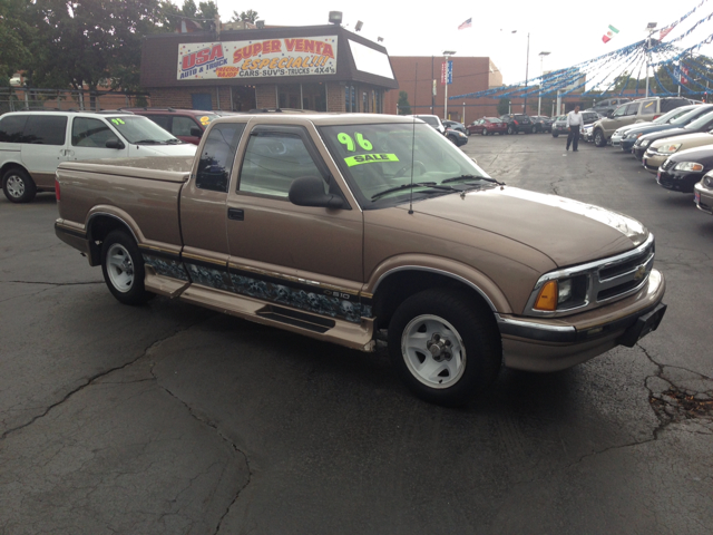 1996 Chevrolet S10 Pickup 3.7 Sport