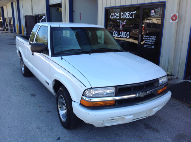 2000 Chevrolet S10 Pickup 4dr Sdn Auto GLS w/XM