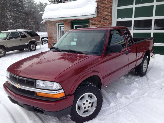 2001 Chevrolet S10 Pickup Signature Premium