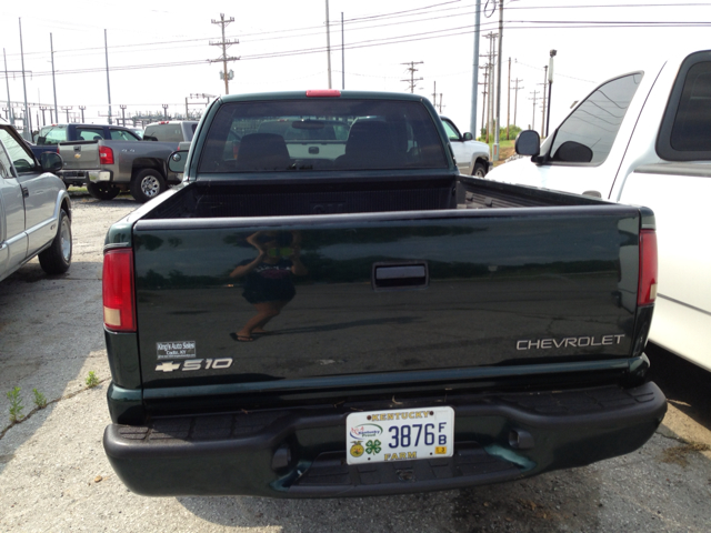 2002 Chevrolet S10 Pickup Handicap Lift And Control Leg 1 Owner