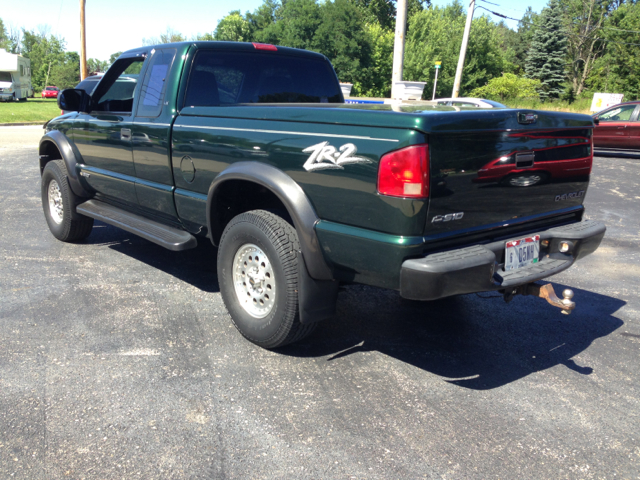 2003 Chevrolet S10 Pickup Handicap Lift And Control Leg 1 Owner