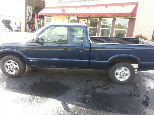 2003 Chevrolet S10 Pickup Handicap Lift And Control Leg 1 Owner