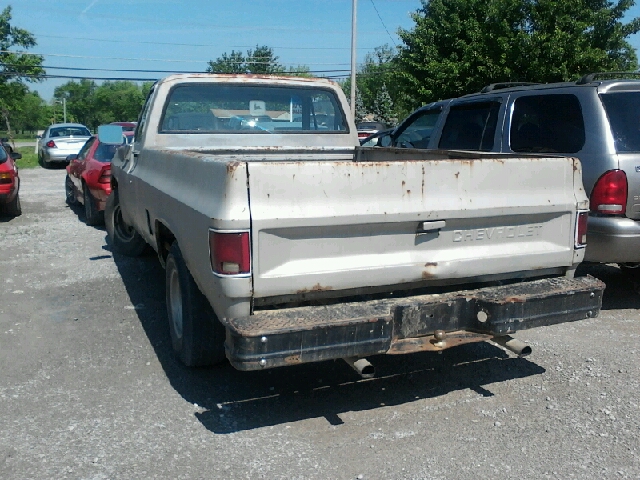 1984 Chevrolet Silverado ES 2.4L AUTO