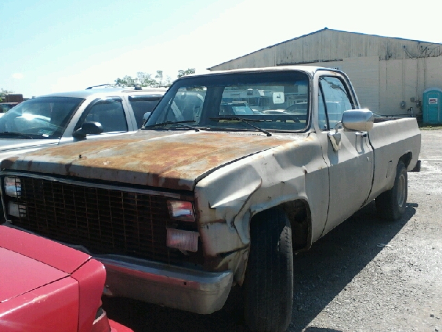 1984 Chevrolet Silverado ES 2.4L AUTO