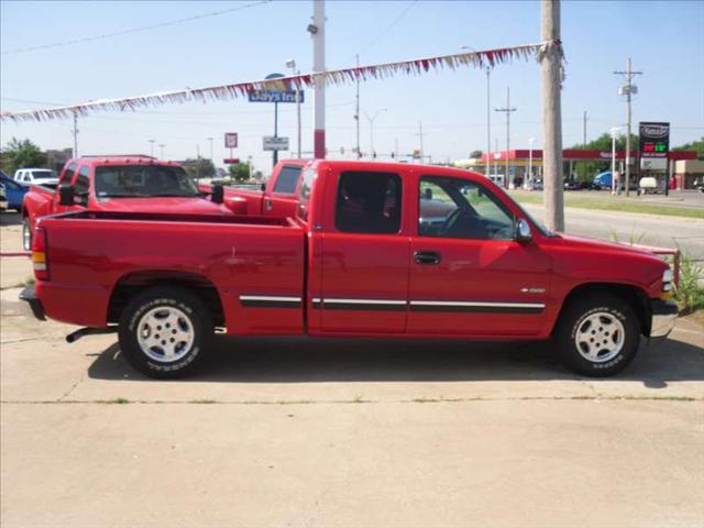 1999 Chevrolet Silverado XLT 2WD