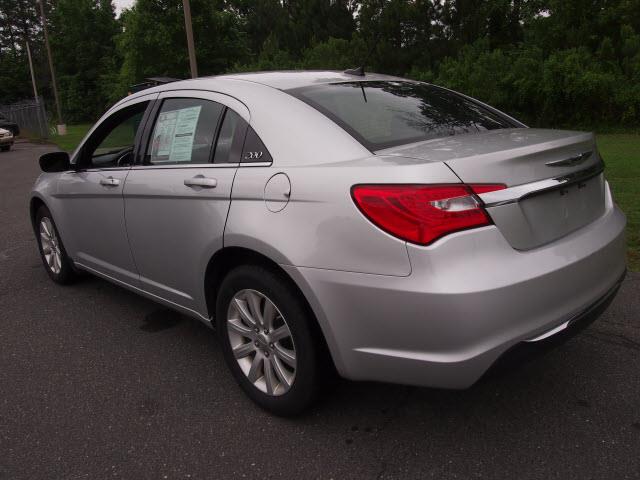 2011 Chrysler 200 3.5