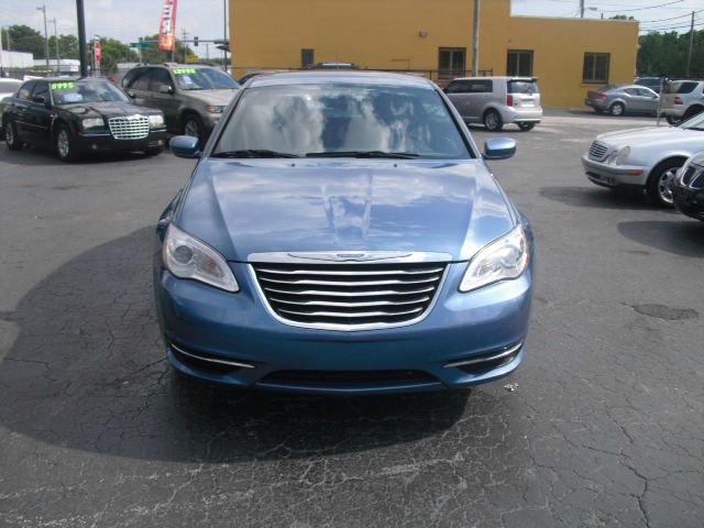 2011 Chrysler 200 3.5