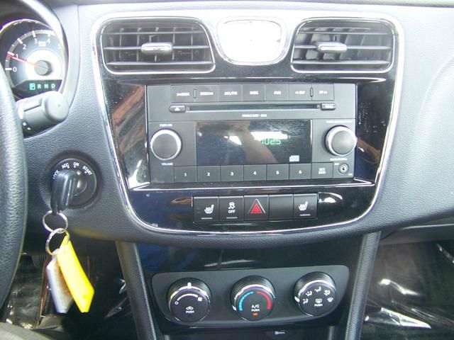 2011 Chrysler 200 Elk Conversion Van