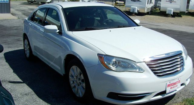 2011 Chrysler 200 Elk Conversion Van