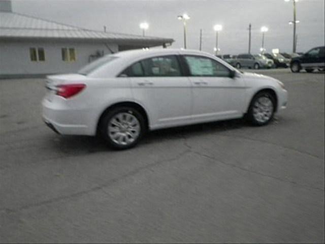 2012 Chrysler 200 Elk Conversion Van