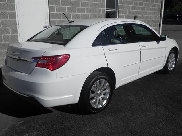 2012 Chrysler 200 3.5