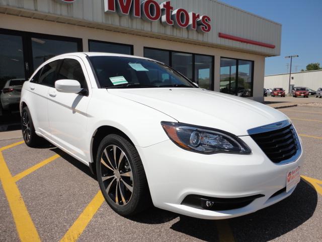 2012 Chrysler 200 XR