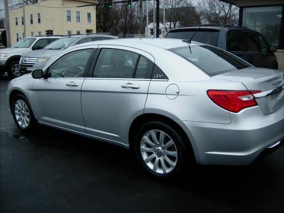 2012 Chrysler 200 3.5