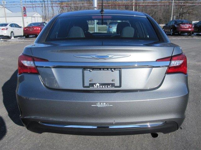 2012 Chrysler 200 3.5