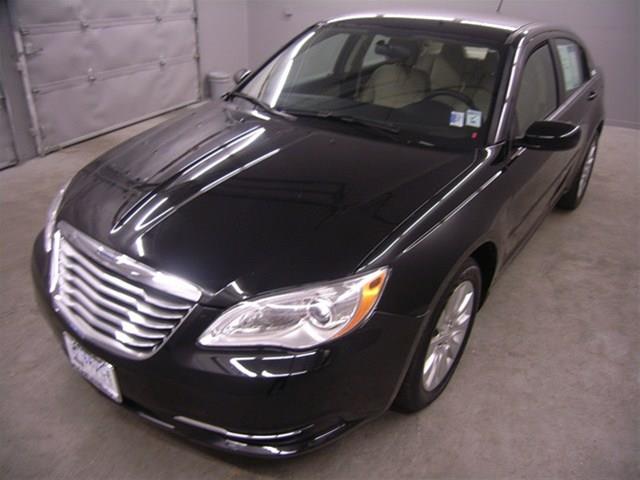 2012 Chrysler 200 Elk Conversion Van