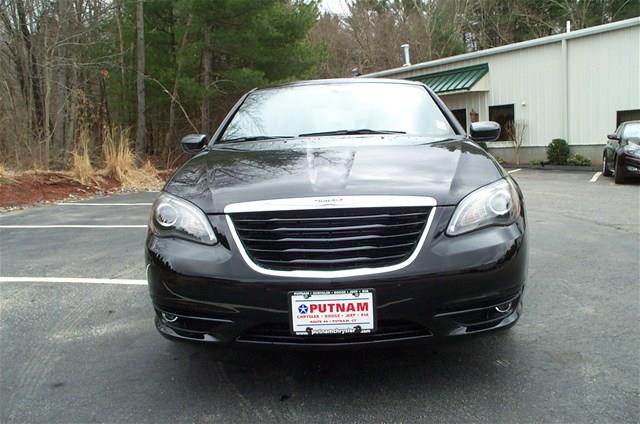 2013 Chrysler 200 3.5