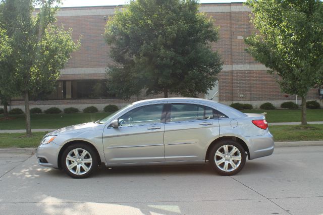 2013 Chrysler 200 3.5