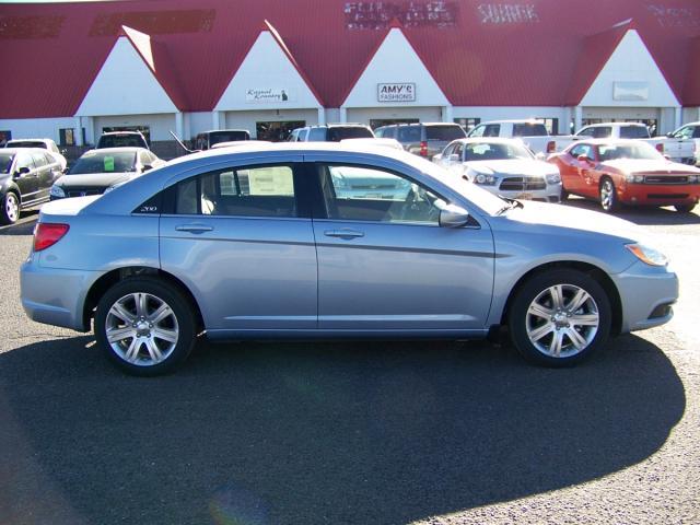 2013 Chrysler 200 3.5