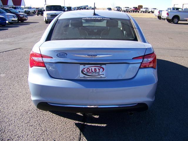 2013 Chrysler 200 3.5