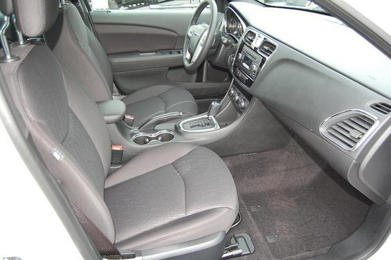 2013 Chrysler 200 3.5