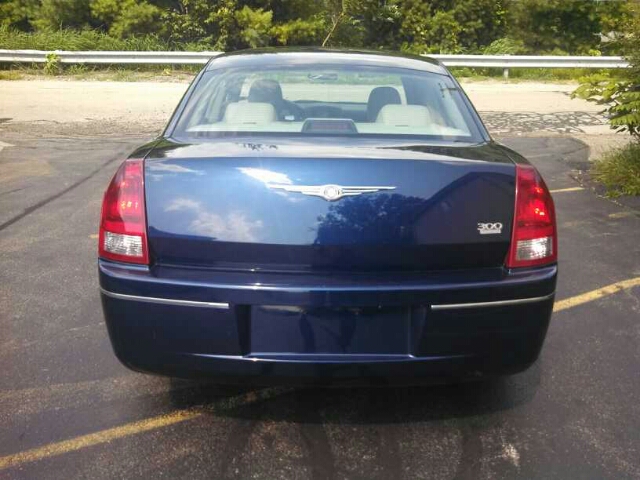 2005 Chrysler 300 3.5