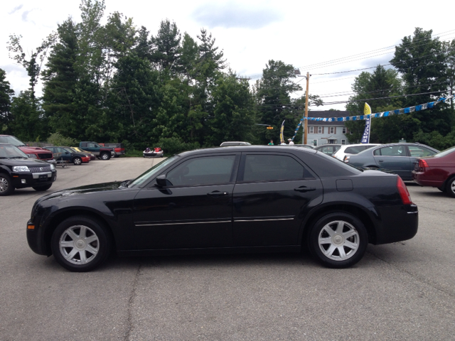 2005 Chrysler 300 3.5