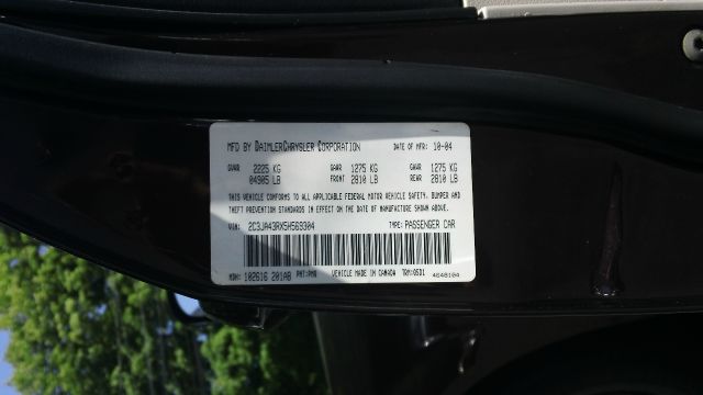 2005 Chrysler 300 Base