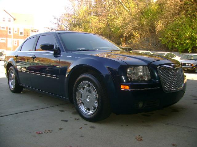 2005 Chrysler 300 3.5