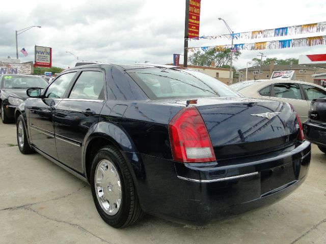 2005 Chrysler 300 3.5