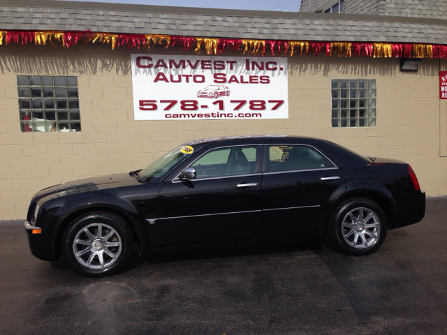 2005 Chrysler 300 Regular Cab