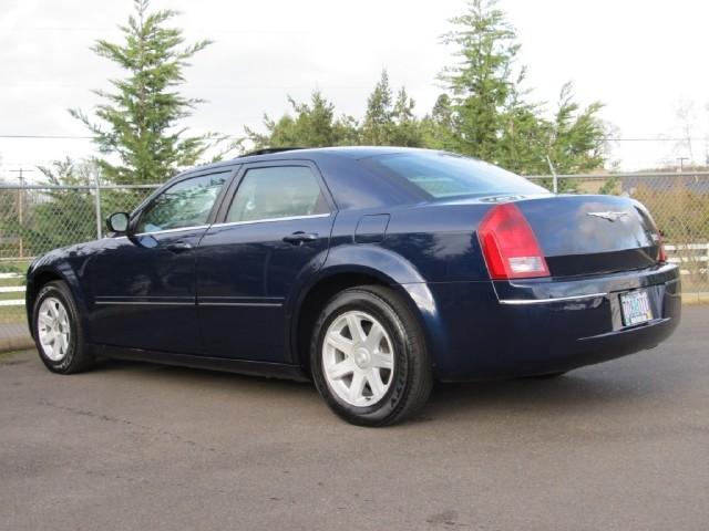 2005 Chrysler 300 3.5