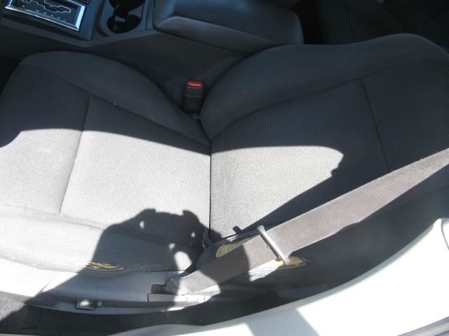 2005 Chrysler 300 Base