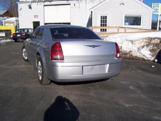 2005 Chrysler 300 3.5