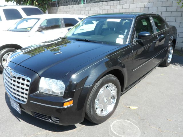 2005 Chrysler 300 3.5