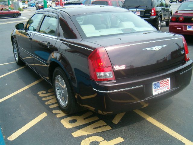 2005 Chrysler 300 3.5