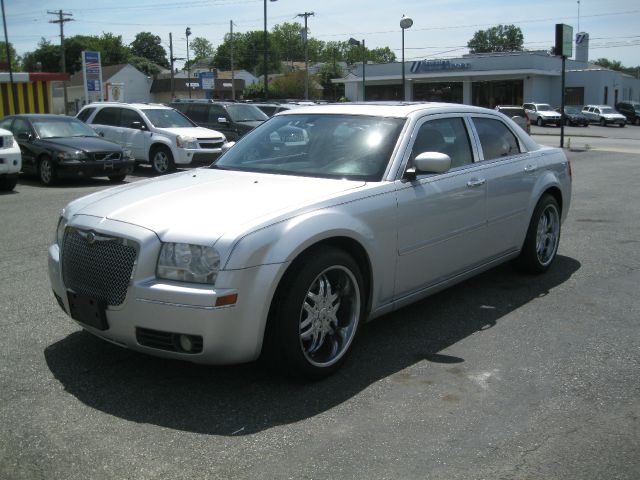 2005 Chrysler 300 3.5