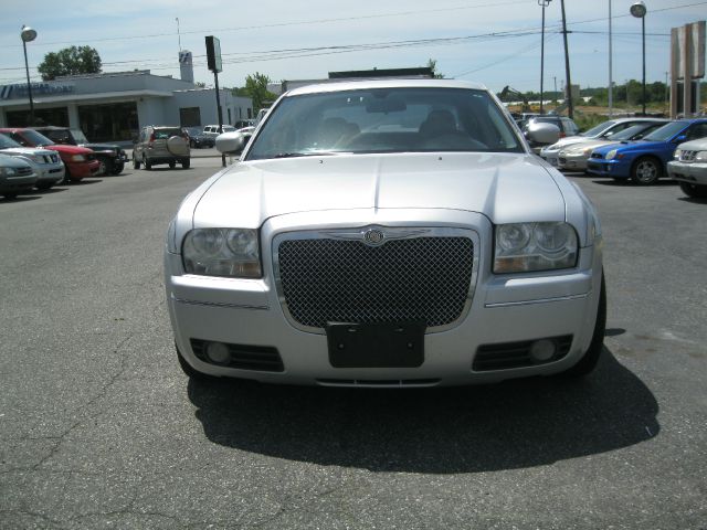 2005 Chrysler 300 3.5