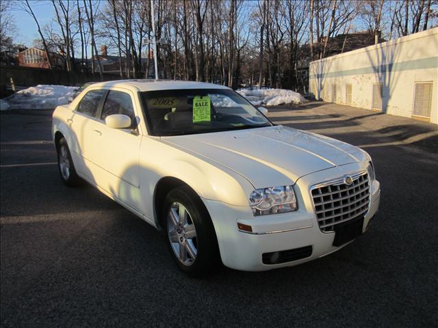 2005 Chrysler 300 3.5