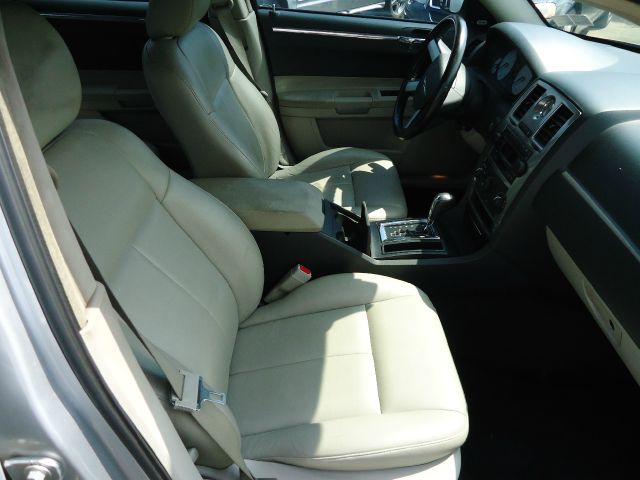 2005 Chrysler 300 3.5