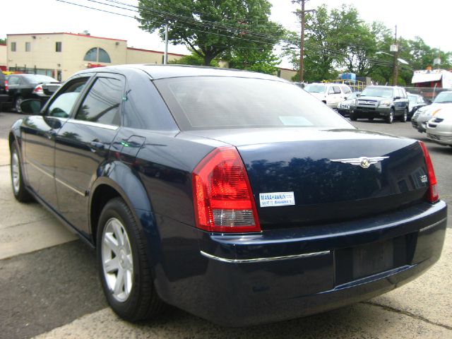 2005 Chrysler 300 3.5