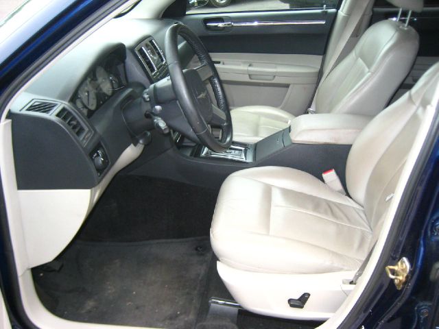 2005 Chrysler 300 3.5