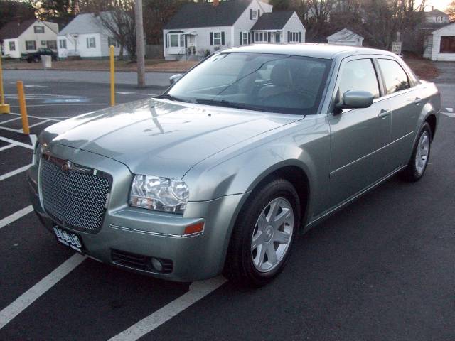 2005 Chrysler 300 3.5