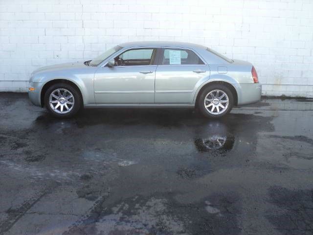 2005 Chrysler 300 3.5