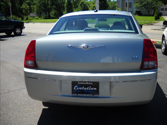 2005 Chrysler 300 3.5