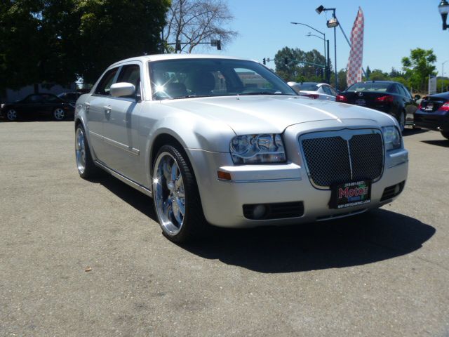 2005 Chrysler 300 3.5