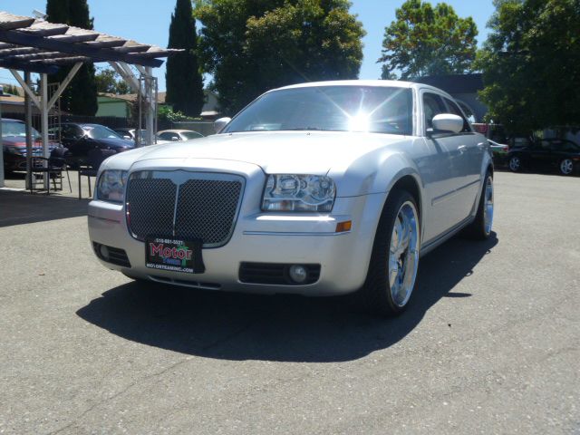 2005 Chrysler 300 3.5