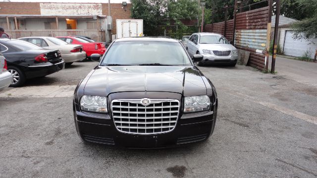 2005 Chrysler 300 Base